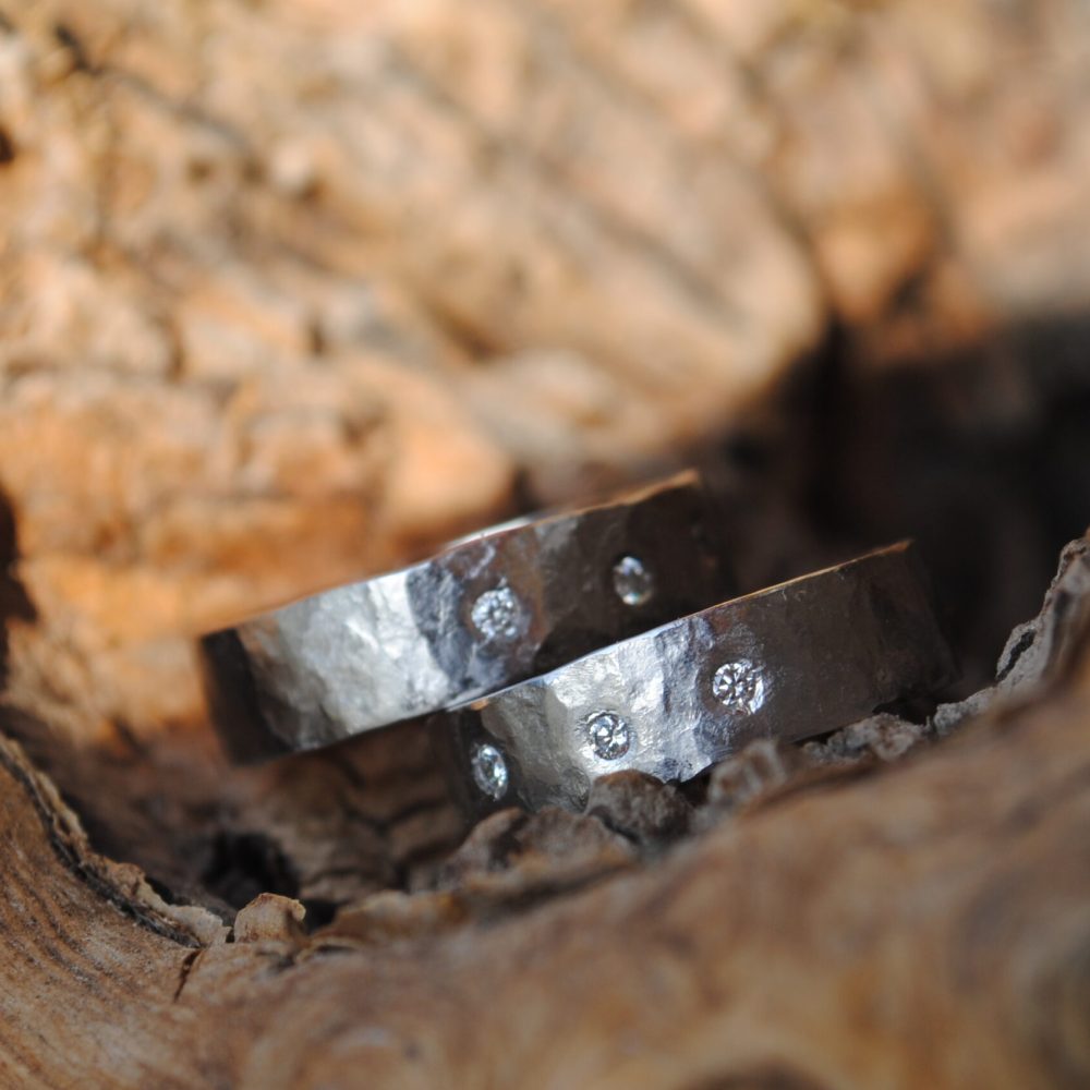 030              Surové Obrúčky 1,8mm Diamanty