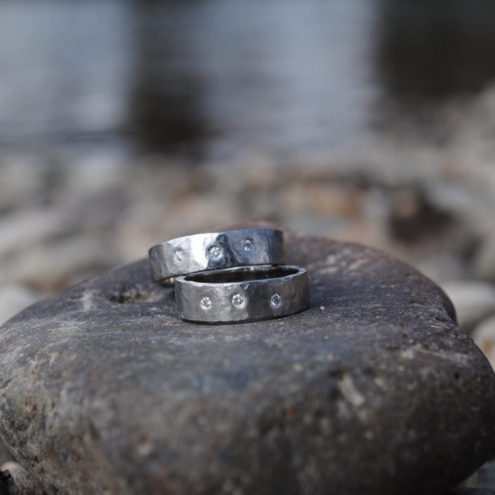 030              Surové Obrúčky 1,8mm Diamanty